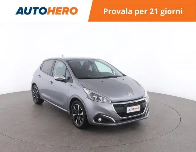 PEUGEOT 208 PureTech 82 S&S 5p. Signature Image 6